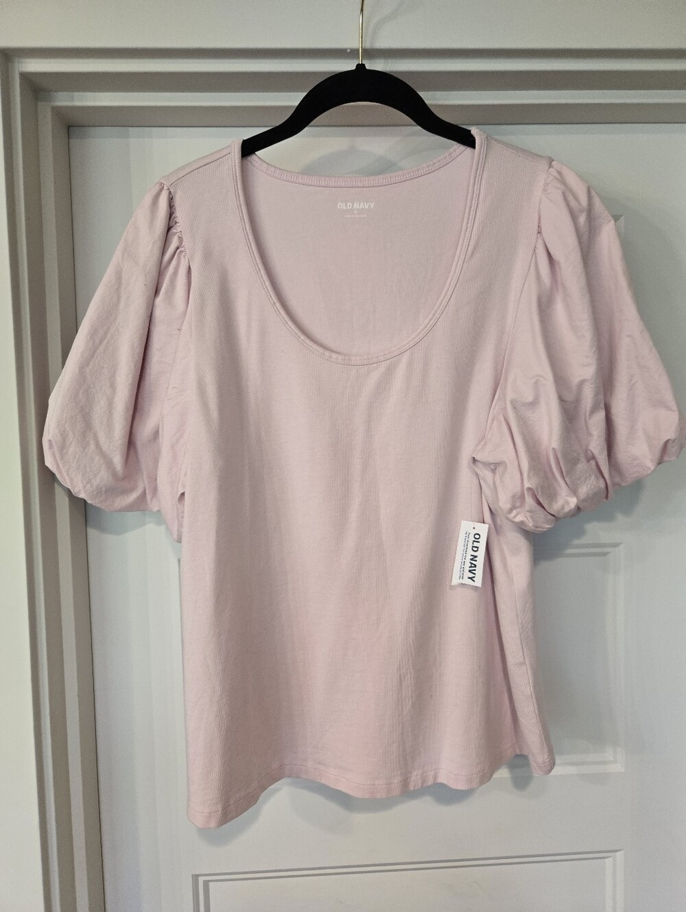 NWT! Old Navy Light Pink Puff Sleeve Scoop Neck Tee. Size XL